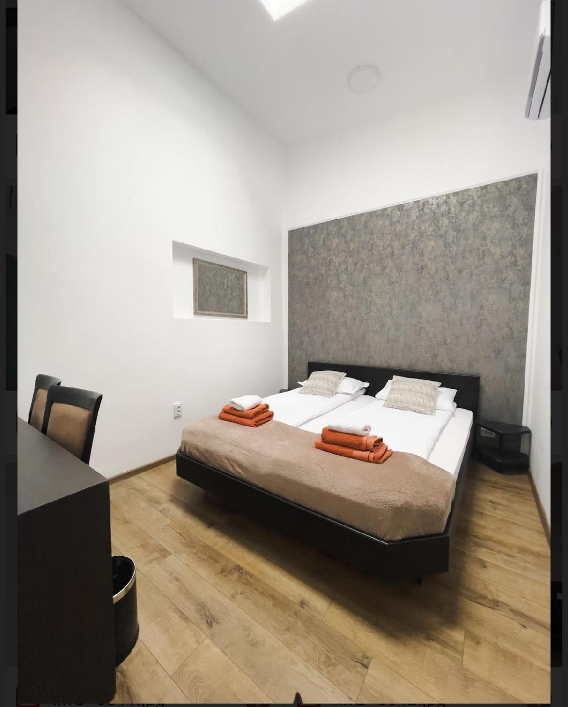 Hotel Myda Apahida Esterno foto